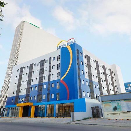 Hop Inn Hotel Iloilo المظهر الخارجي الصورة