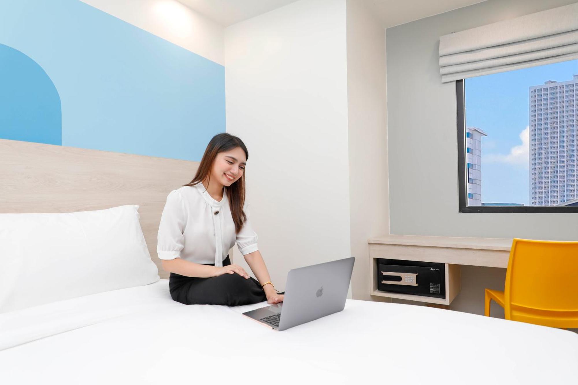Hop Inn Hotel Iloilo المظهر الخارجي الصورة